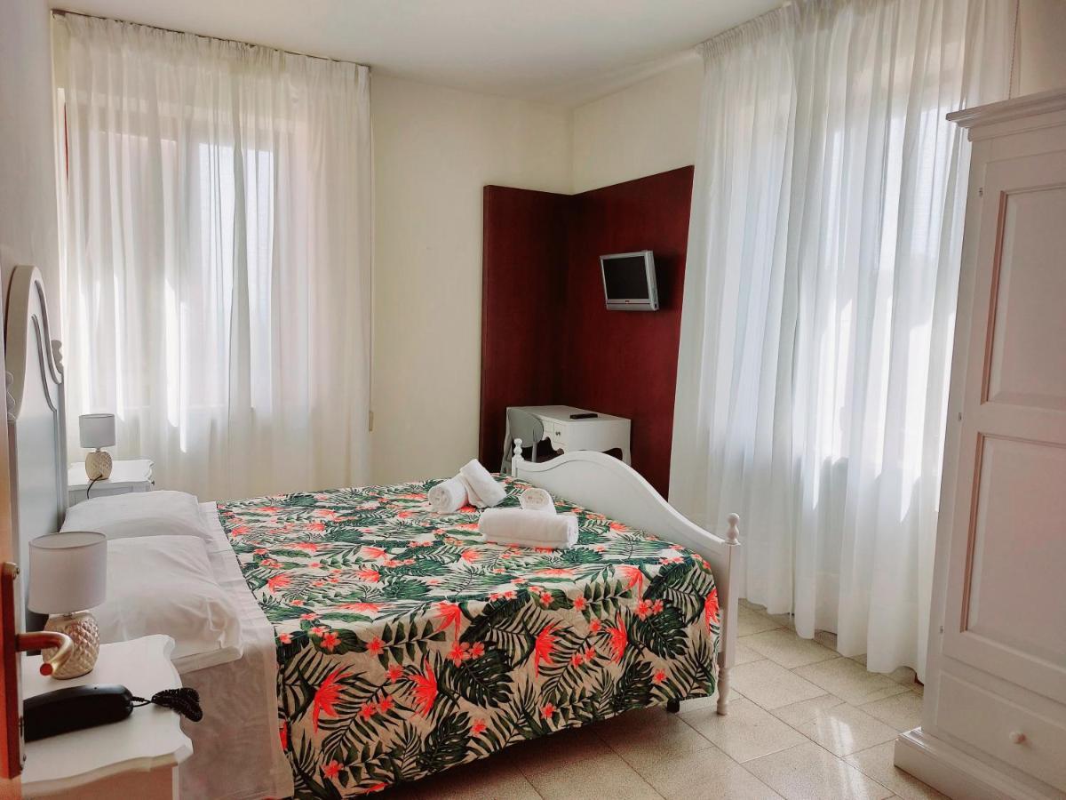 Hotel Valbella บาร์โดลิโน ภายนอก รูปภาพ