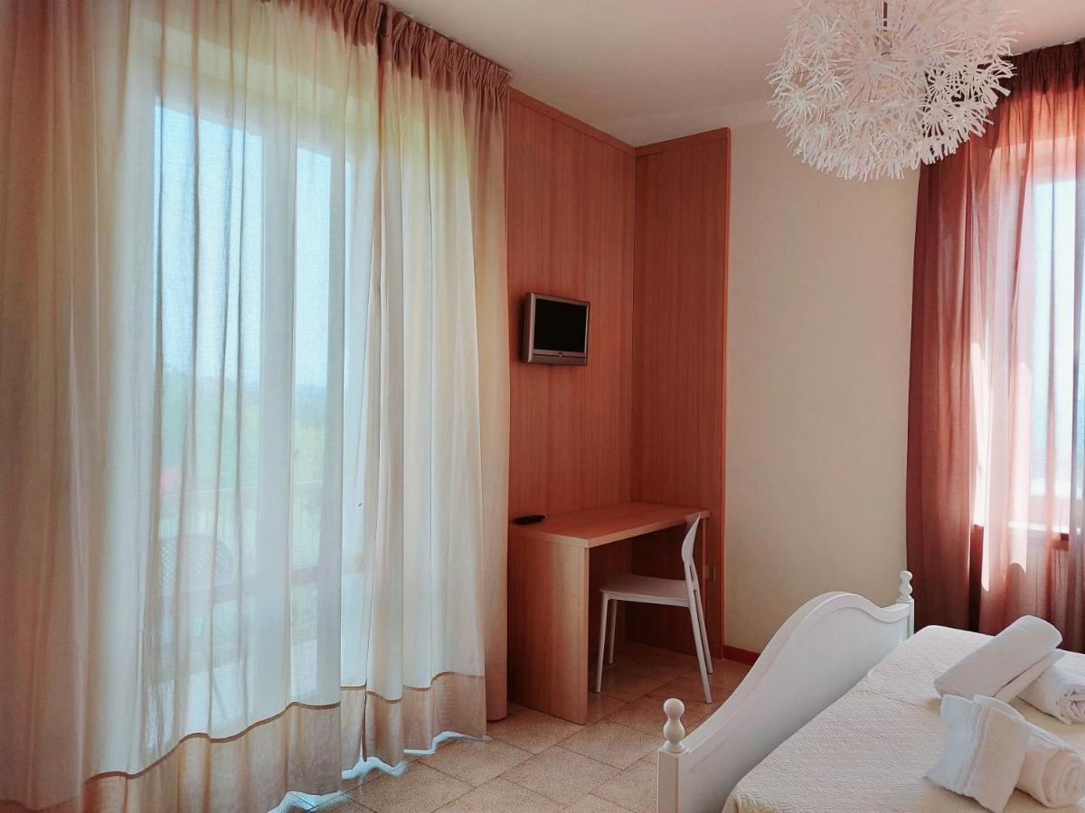 Hotel Valbella บาร์โดลิโน ภายนอก รูปภาพ