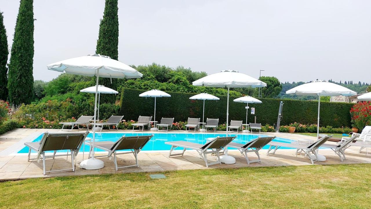 Hotel Valbella บาร์โดลิโน ภายนอก รูปภาพ
